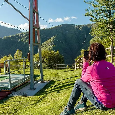 Pian Nava Otel Premeno