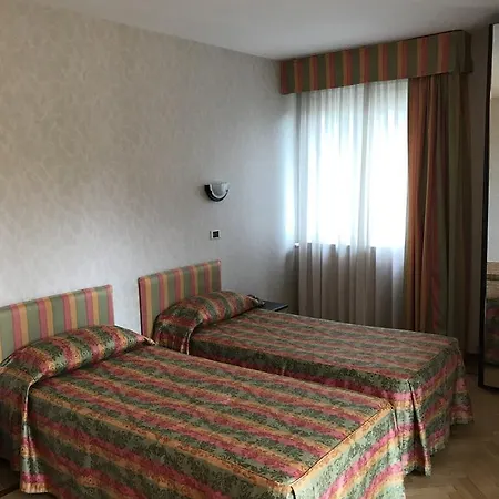 Pian Nava 3*
