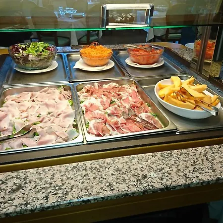 Pian Nava Otel Premeno