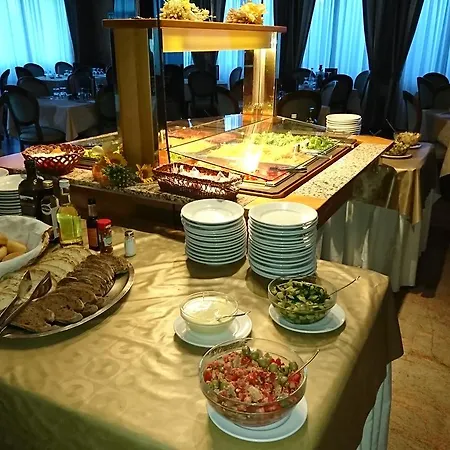 Pian Nava Otel Premeno