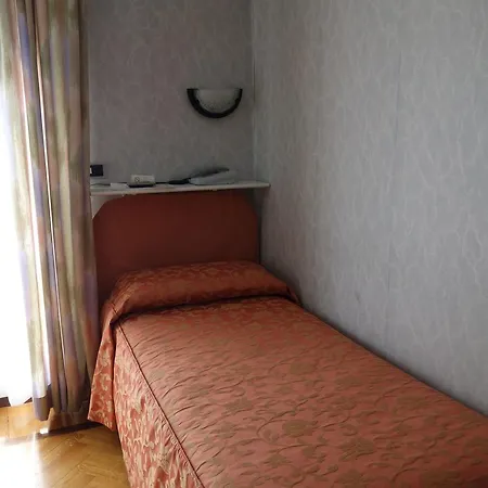 Pian Nava Hotel 3*