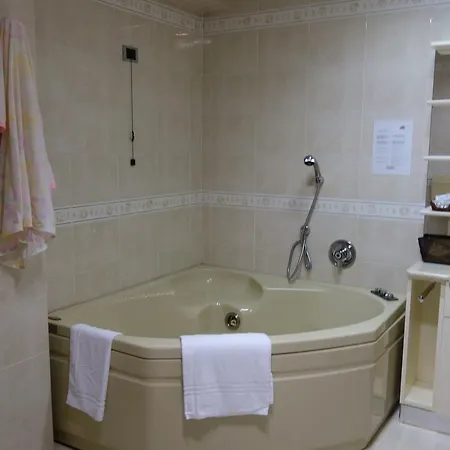 Hotel Pian Nava 3*